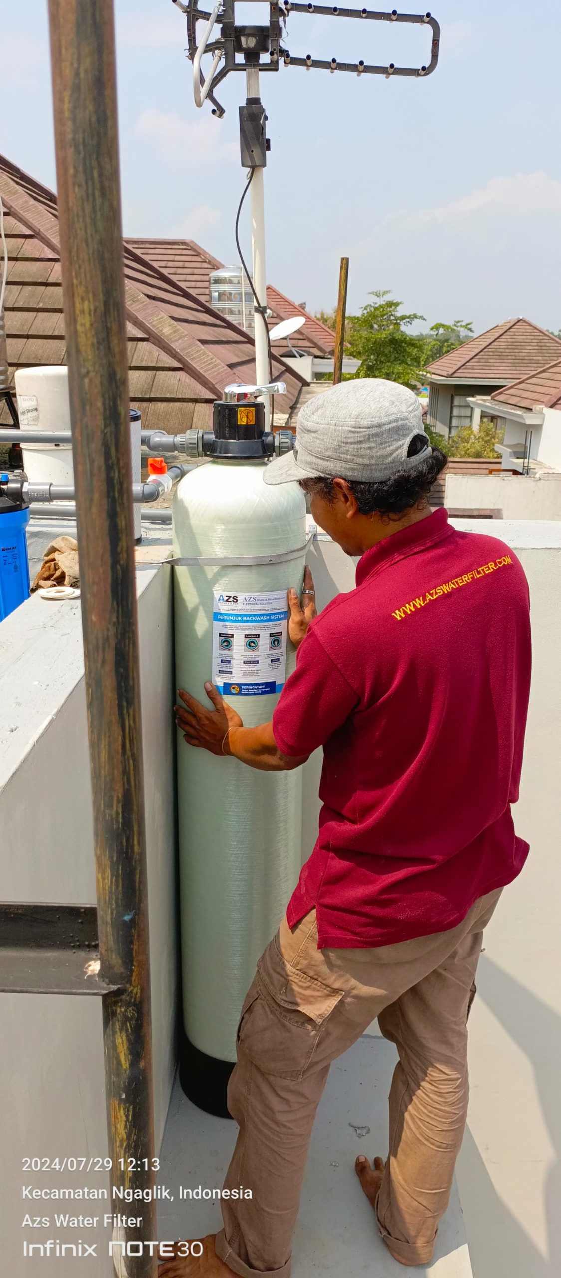 Jangan Abaikan Kualitas Air di Rumah Anda! Jika Anda menghadapi masalah serupa atau ingin memastikan kualitas air yang lebih baik di rumah, pertimbangkan untuk melakukan evaluasi dan konsultasi lebih lanjut. Filter air terbaik untuk menyaring kotoran dan zat berbahaya di Wonogiri. Teknisi memasang filter air untuk rumah tangga di Wonogiri