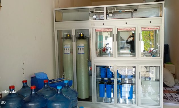 AZS Water Treatment menawarkan pemasangan depot air minum isi ulang di Jogja, Jawa Tengah, dan Jawa Timur dengan teknologi canggih dan layanan perawatan filter berkala, memastikan kualitas air terbaik untuk bisnis Anda