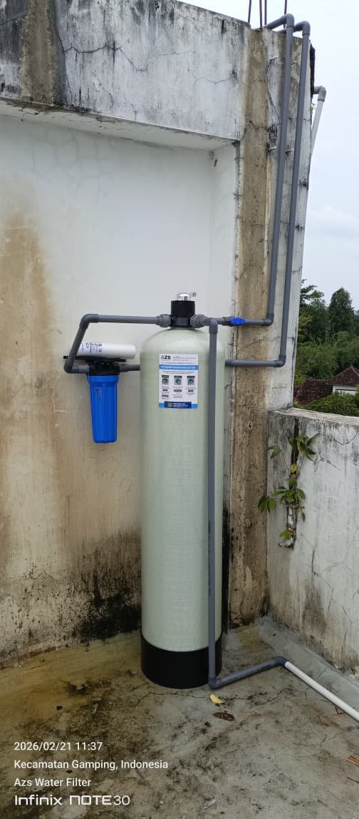 Instalasi tabung filter air di wilayah Sleman