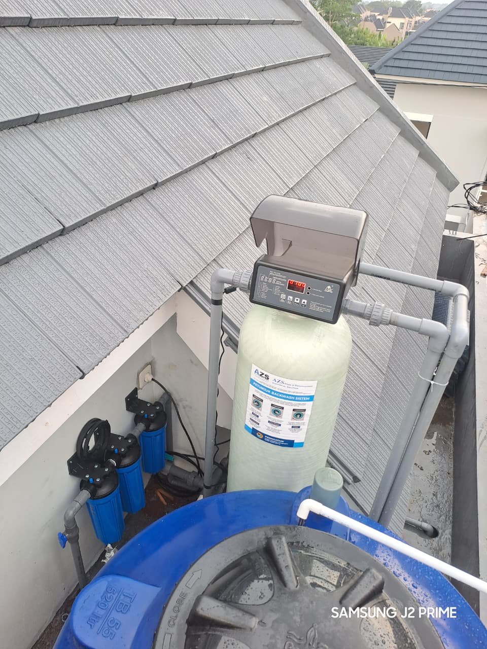 Filter penjernih air kepala automatic membantu menjaga kualitas air sekaligus mempermudah proses perawatan melalui sistem backwash otomatis yang bekerja sesuai jadwal.